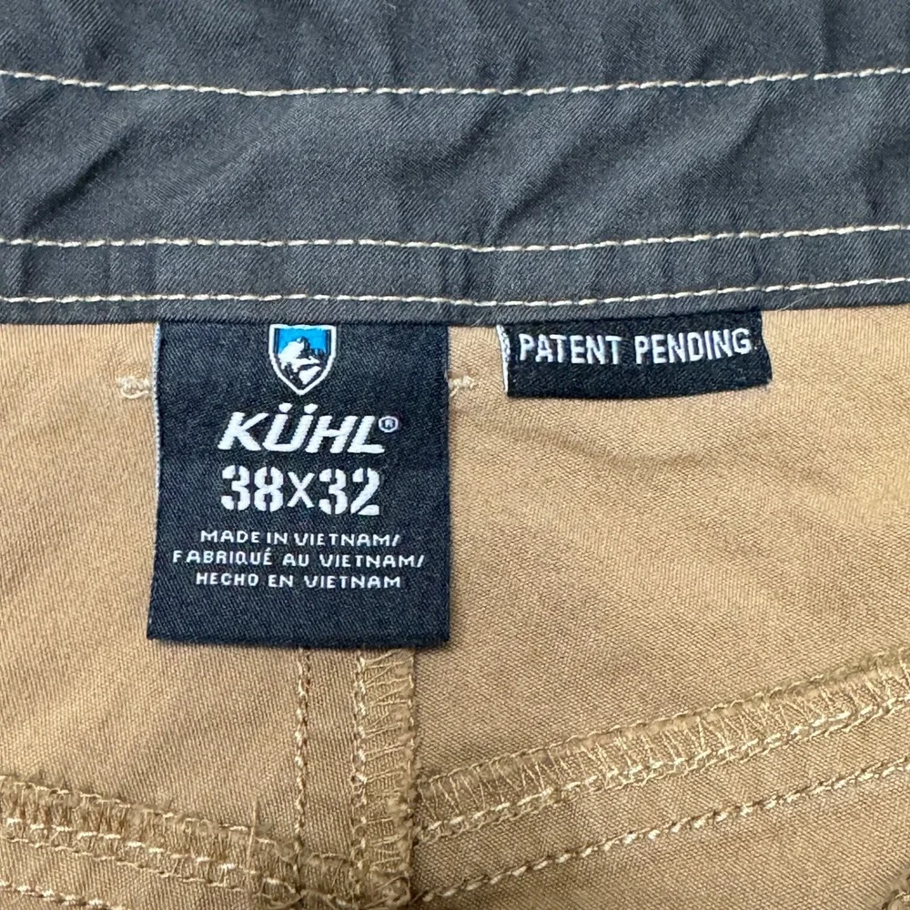 Kuhl Slax Pants Mens 38x32 Tan Enduro Fabric Klassik Fit Hiking Chino Brown